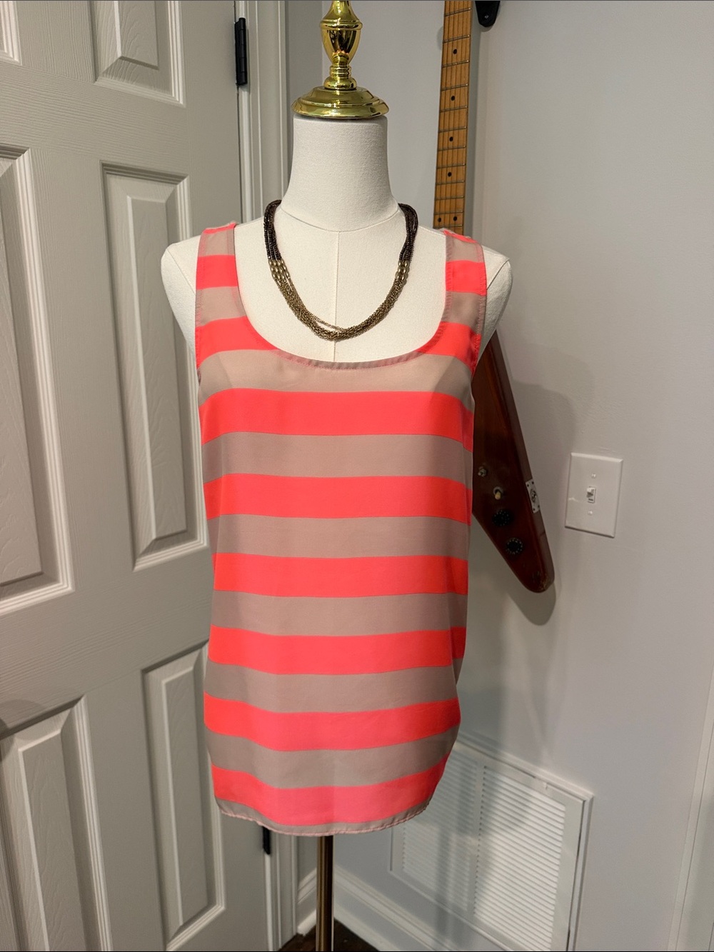 Express Striped Scoop Neck Tank in Neon Coral and Taupe